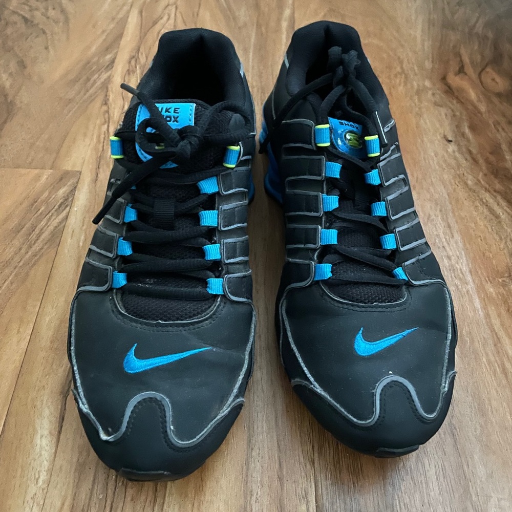 Women’s Nike Shox